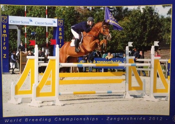 Scarlett and Bustino are flying high!!